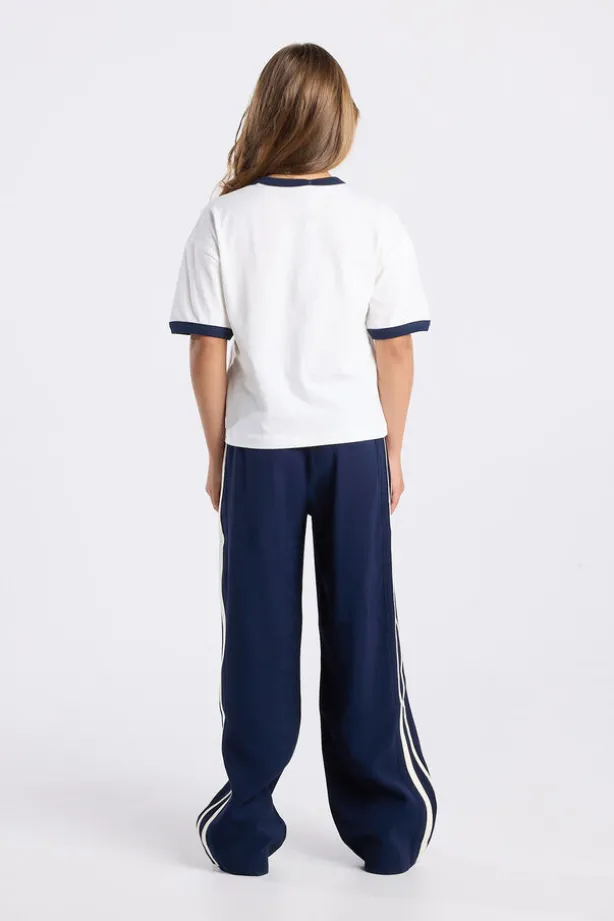 Broek Paola JR Broek met zijstrepen en aantrekkoord