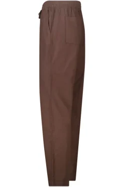 Broek Phillon null