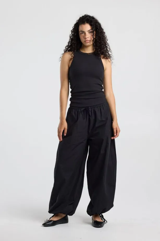 Broek Prizzi broek met ballonpasvorm en elastische tailleband