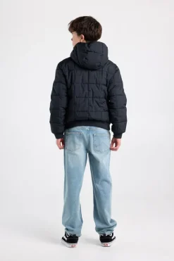 Hooded bomber Jaylan JR Gewatteerde hooded bomber met mouwbadge