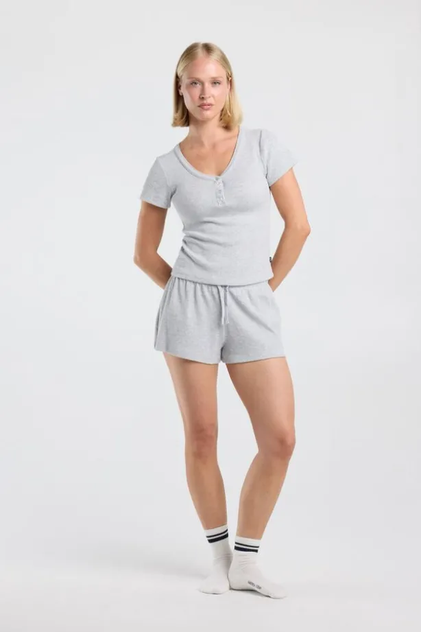 Lounge short May lounge short van waffle fabric met elastische waistband