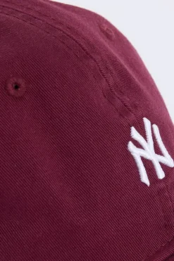 New Era Washed 9TWENTY pet Katoenen pet met klein NY-logo en strapback
