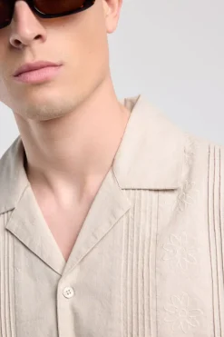 Shirt Idris relaxed fit shirt met korte mouwen en bloemdetails