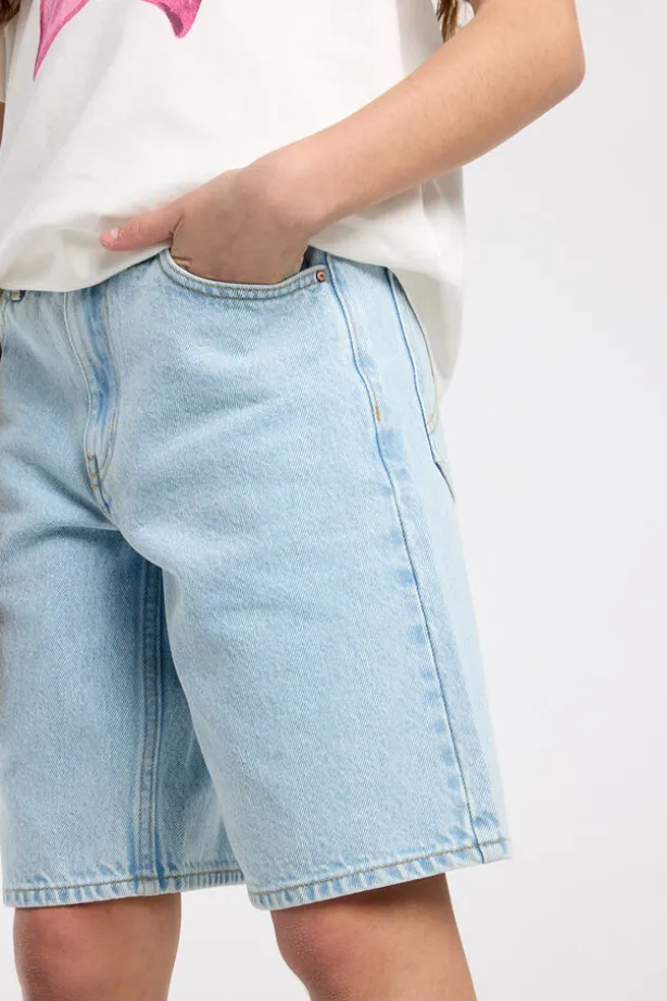 Short Niya Jr denim short met loose fit