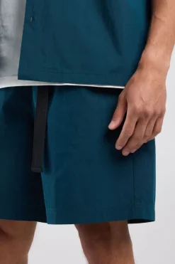 Short Noan loose fit short met carpenter pocket