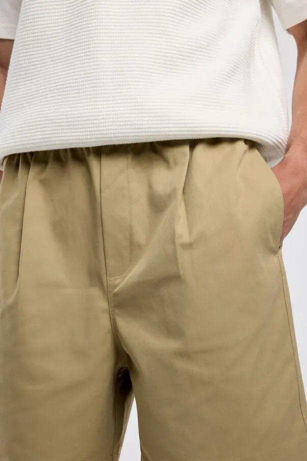 Short Nordin relaxed fit short met elastische tailleband en koord