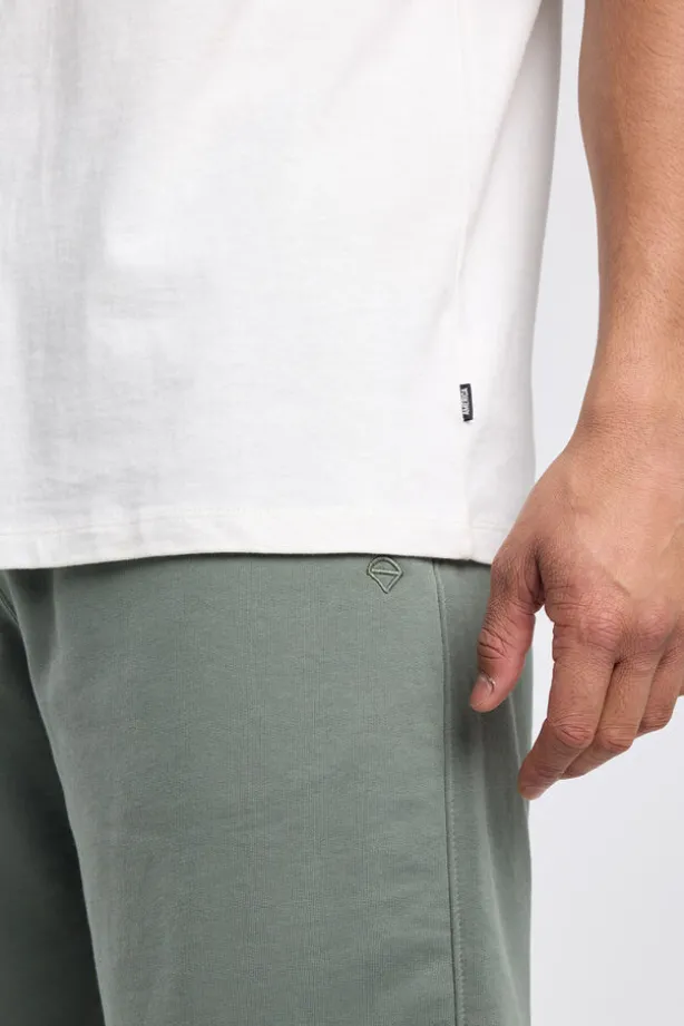 Short Sevan sweatshort met achterzak en borduring