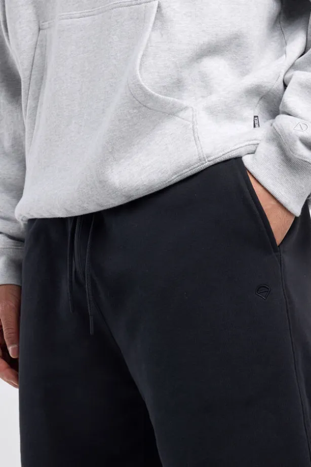 Short Sevan sweatshort met achterzak en borduring