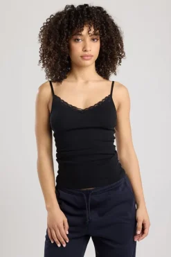 Singlet Grace Grace met een kanten V-halslijn