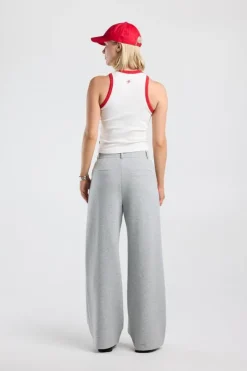 Tanktop Goya slim fit tanktop met borduring op de rug