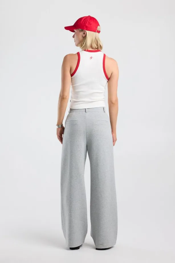 Tanktop Goya slim fit tanktop met borduring op de rug