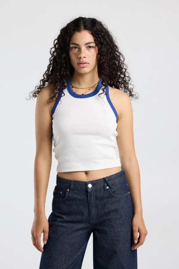 Tanktop Goya slim fit tanktop met borduring op de rug