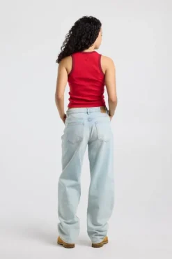 Tanktop Goya slim fit tanktop met borduring op de rug