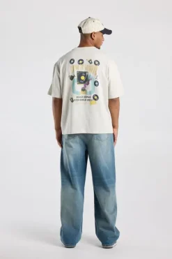 T-shirt Edwin boxy fit t-shirt met Smiley ™ artwork