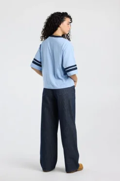 T-shirt Elonna oversized T-shirt met V-hals