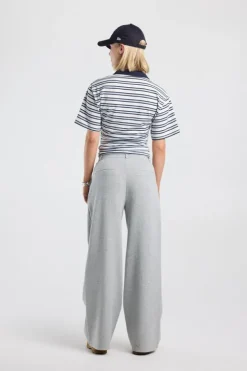 T-shirt Enisa slim fit T-shirt met polokraag en streepdessin