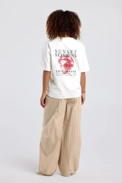 T-shirt Enna oversized t-shirt met print op de achterkant