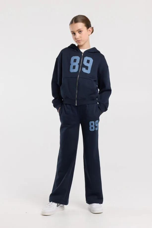 Zip-up sweater Sanne Jr zip-up sweater met capuchon en kangaroo zak
